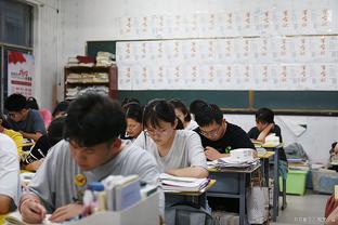 魔术主帅：我们需要在攻防两端更好的沟通 学会如何打关键时刻